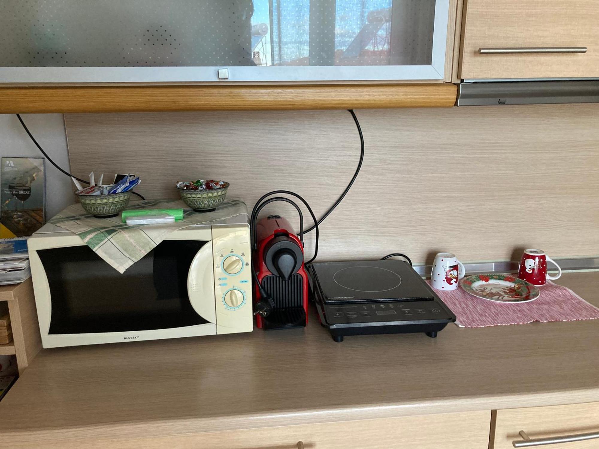 Small Apartment, Great View! 베리아 외부 사진